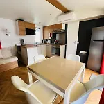 אתר קמפינג Mobil'home En Roussillon קאנט אן רוסיון