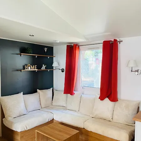 Mobil'home En Roussillon *